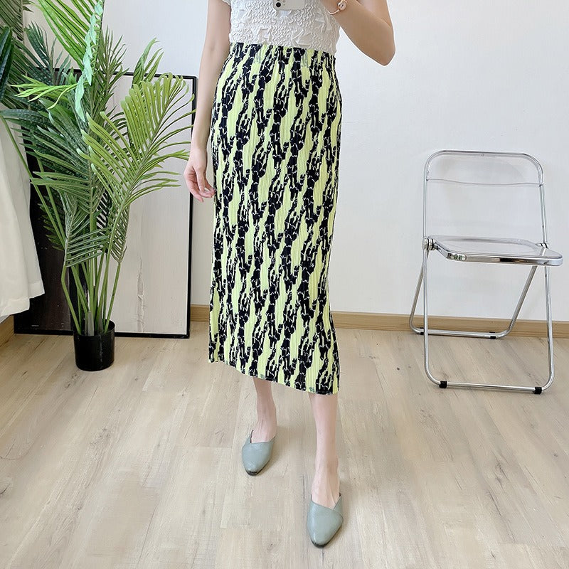 Pleated printed high waisted pleated mid length split skirt for girls letter printed straight tube skirt