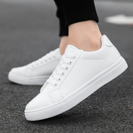 Little white shoes men's Korean version fashionable board shoes trend versatile casual men's plus size soft leather shoes