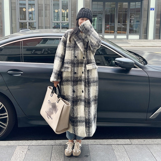 Retro plaid woolen coat women's autumn and winter Korean version loose and thick mid to long over the knee woolen coat