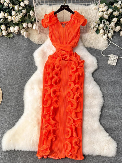 Light luxury and niche pleated three-dimensional ruffled edge slim fitting long style elegant dress for women