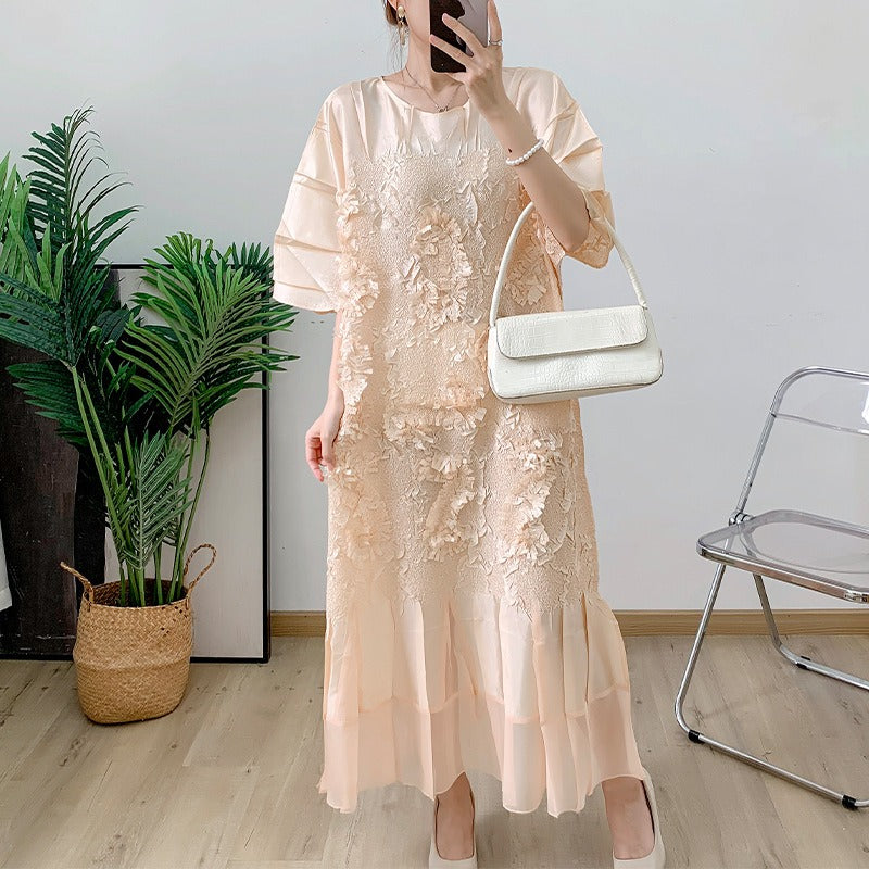 Embroidered embossed pleated dress with round neck loose fitting mid length skirt for women's spring/summer new style