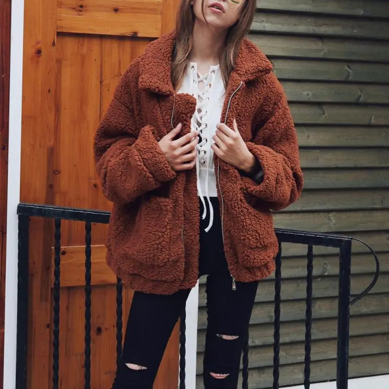 Elegant Bear Teddy Faux Fur Coat Women 2022 Autumn Winter Thick Warm Soft Fleece Jacket Female Pocket Zipper Coat Veste Femme